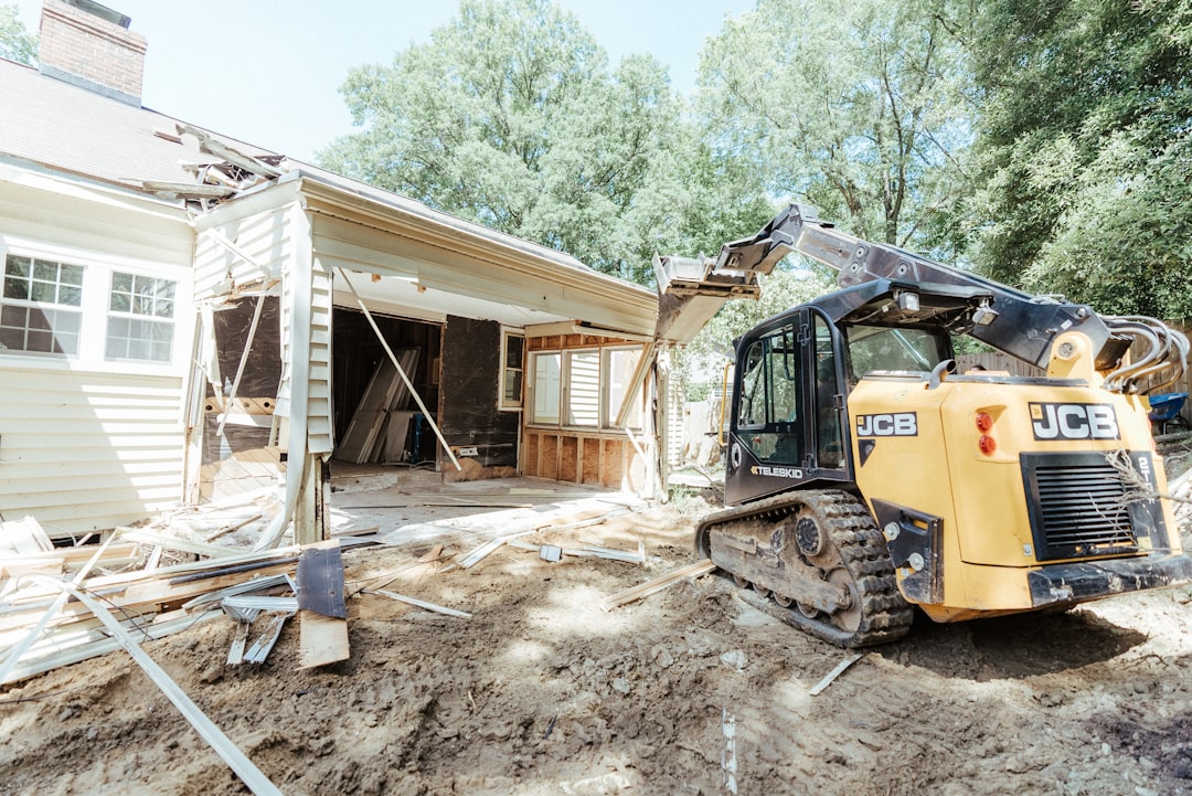 2025- The True Cost to Hire a Contractor & Tradesperson? Budget & Labour