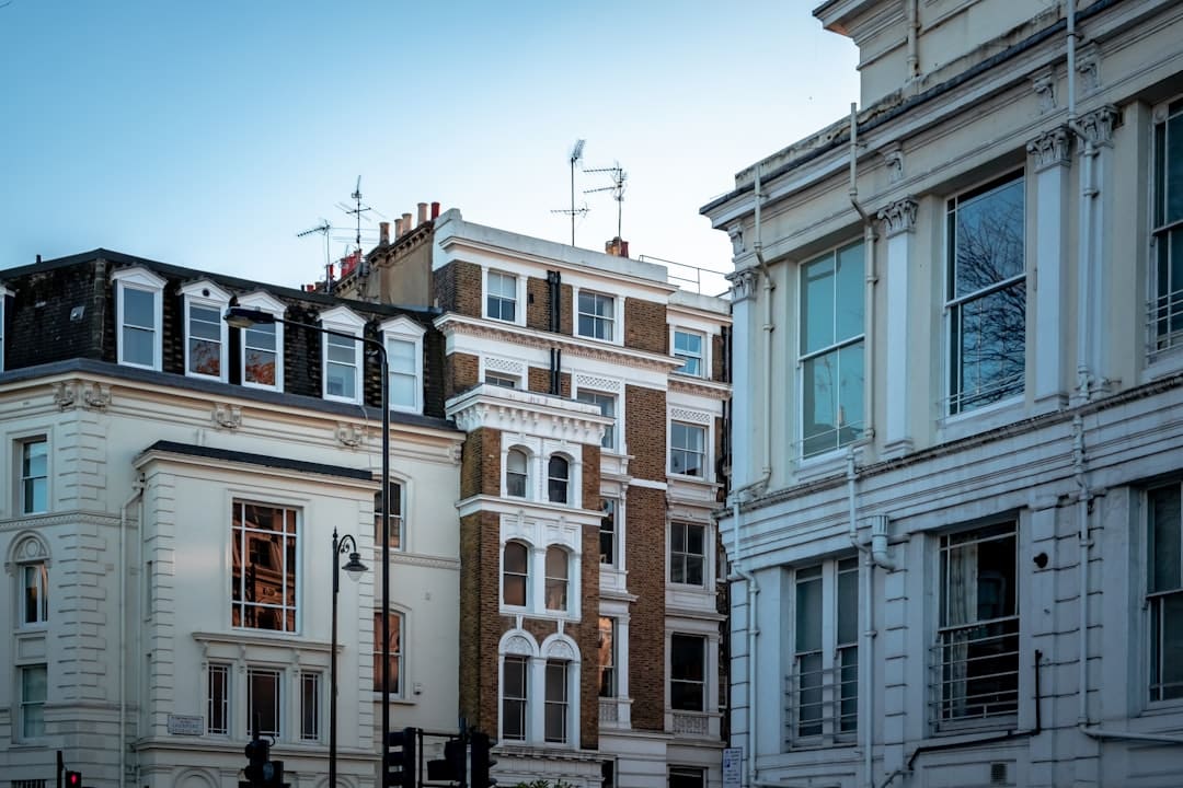 how much does a house extension cost in london in 2025